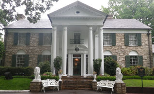 Graceland, vista frontal