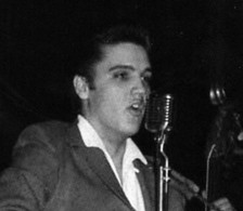 ELVIS EN HOLLYWOOD